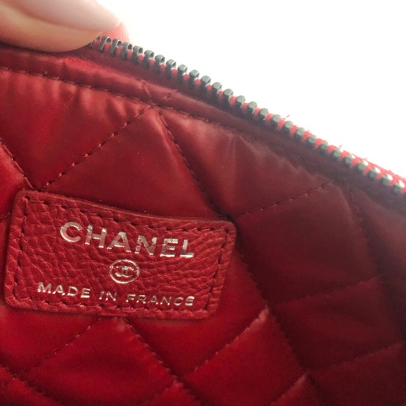 100% Authentic Chanel Boy O Case. Great Condition - Picture 5 of 8